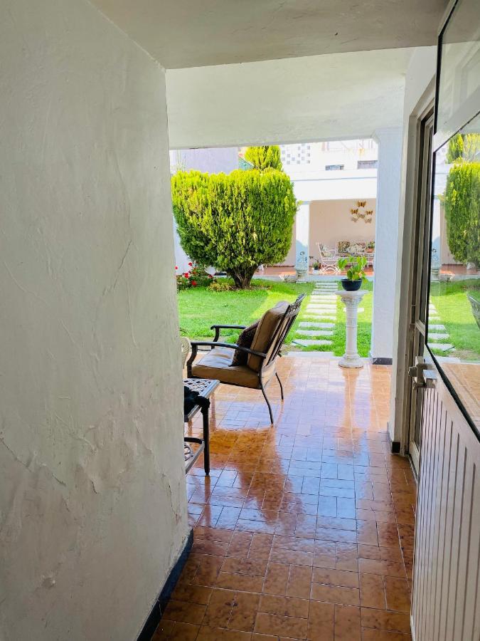 Hostal Guadalajara Cosmopolitan Providencia Екстер'єр фото