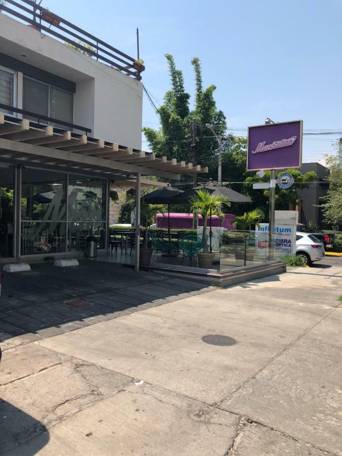 Hostal Guadalajara Cosmopolitan Providencia Екстер'єр фото