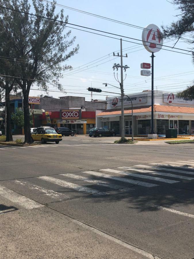 Hostal Guadalajara Cosmopolitan Providencia Екстер'єр фото