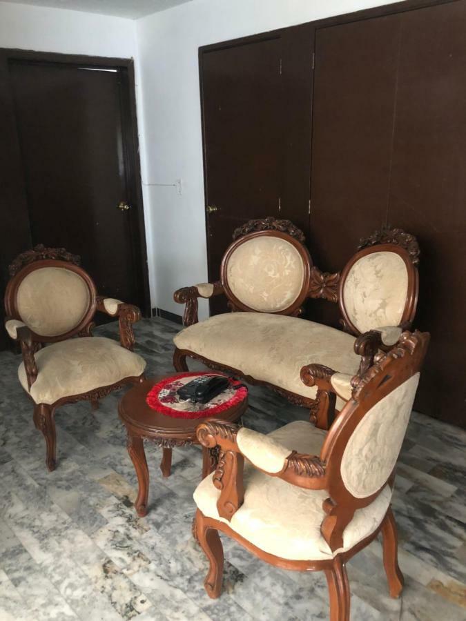 Hostal Guadalajara Cosmopolitan Providencia Екстер'єр фото